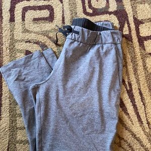 Lululemon - On the Fly Pant